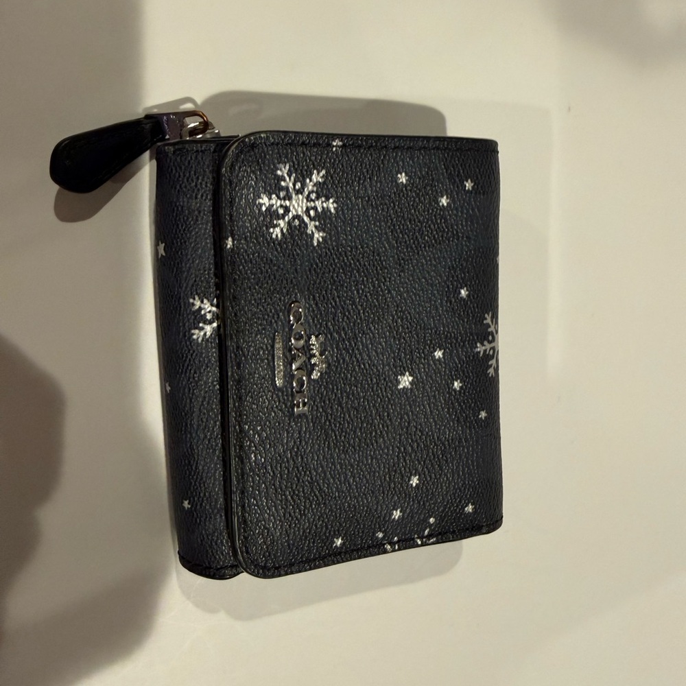 Coach Small Trifold Wallet In Signature Canvas With Snowflake Print